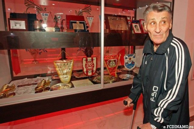 DOLIU. Un fost mare fotbalist român s-a stins din viaţă!!! 1 fratila.jpg
