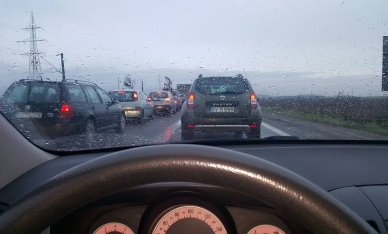Bară la bară la intrarea în Braşov dinspre Hărman 1 harman_3.jpg