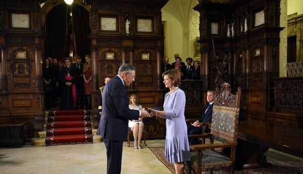 Principesa Margareta a decorat mai multe personalităţi din lumea artistică şi diplomatică 1 principesamargareta_2.jpg