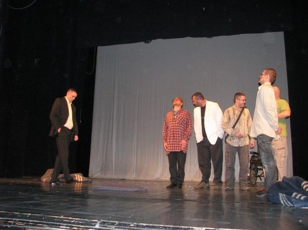 teatrudet.jpg