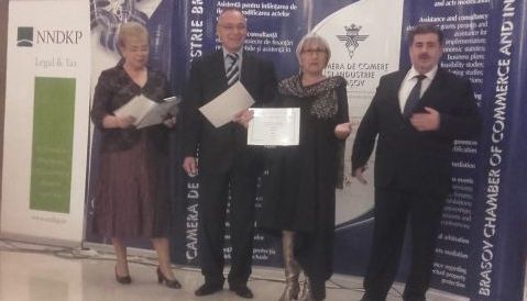 Braşov. Grupul de Presă „Transilvania Expres”, premiat la Topul Judeţean al Firmelor 1 topuljudeteanalfirmelor_2.jpg