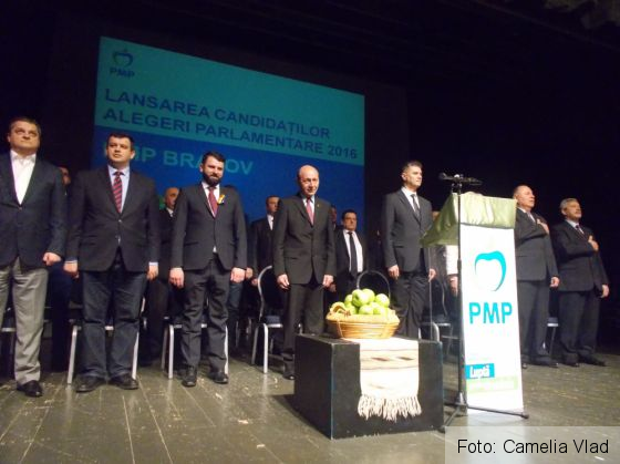 Basescu_scena_225503.JPG