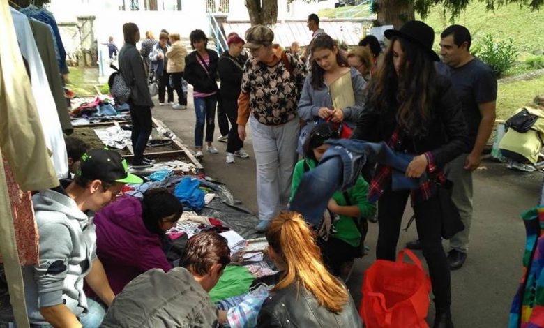 BRAȘOV. Dacă e prima sâmbătă din lună, e Bazar cu Lucruri Gratis 1 bazar_3.jpg