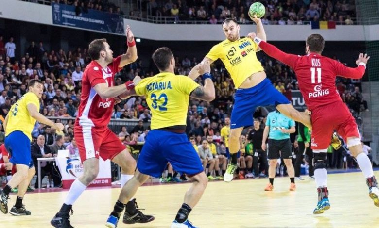 handbaltricolor.jpg