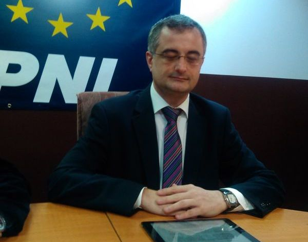 De ce a respins brașoveanul Gabriel Andronache funcția de secretar general al Guvernului?! 1 img-20161110-120349.jpg