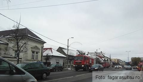 BRAȘOV. Incendiu de la centrala pe lemne! 1 incendiufagaras_2.jpg