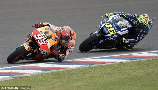 Marc Marquez, victorie în Argentina 1 marquezrossi.jpg