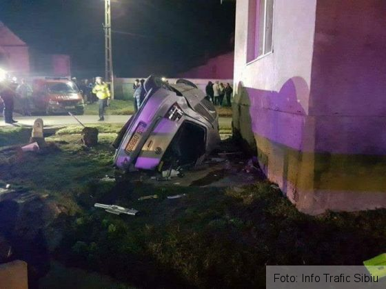 BRAȘOV. Patru oameni au murit încarcerați, într-o mașină, în județul Sibiu (FOTO) 1 morti sibiu 2_225247.jpg