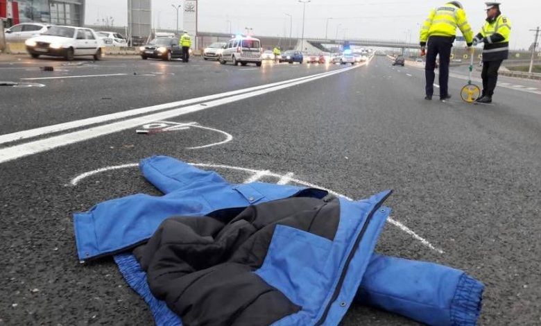 Un pieton a murit, după ce a fost izbit în plin de un autoturism 1 pieton.jpg