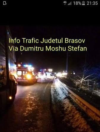 Update. BRAȘOV. O persoană este în stop cardiorespirator, în urma accidentului de pe DN 13! 1 accidentdn13_2.jpg