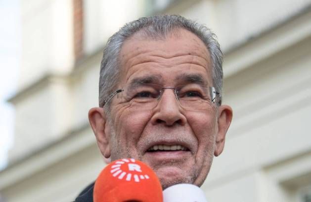 ALEGERI 2016. În Austria, extrema dreaptă a fost învinsă 1 alexandervanderbellen.jpg
