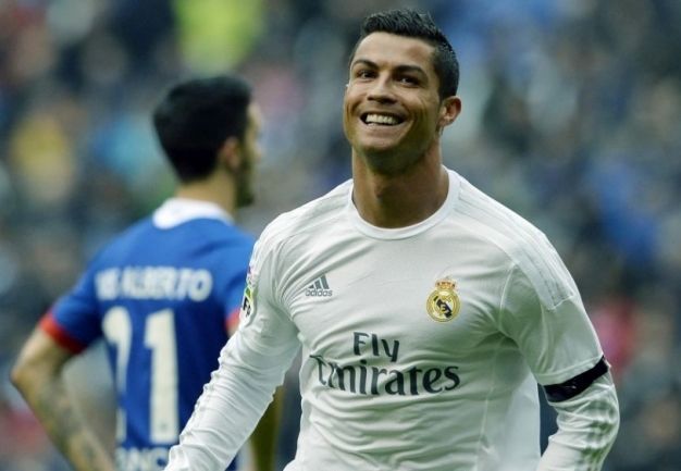 Cristiano Ronaldo, cel mai bun sportiv european al anului 1 cristianoronaldo_2.jpg