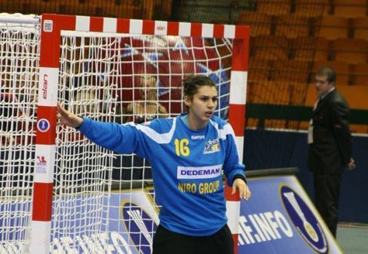 EURO 2016. România - Rusia 22-17!!! Imperiala Denisa Dedu, MVP-ul victoriei 1 dedu_3.jpg
