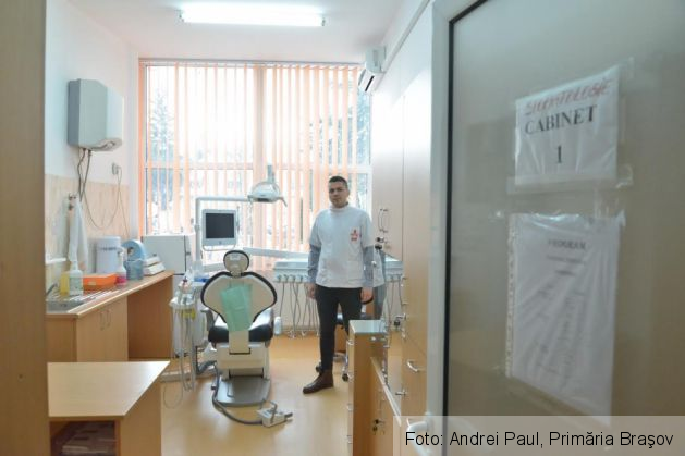 BRAŞOV. Cum arată cabinetul stomatologic studenţesc, după investiţia de aproape 70.000 de lei (FOTO) 1 dispensar 2_227188.jpg