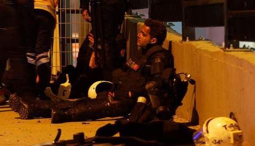 UPDATE - DUBLUL ATENTAT DE LA ISTANBUL. Zi de doliu naţional în Turcia!!! 1 doliuturcia.jpg