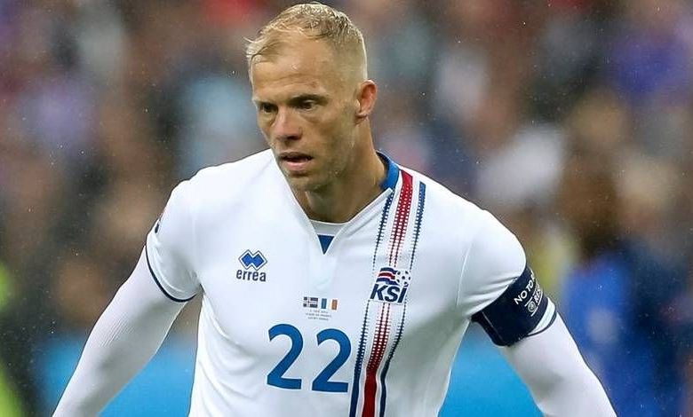 AUTOPROPUNERE. Un fotbalist islandez de top vrea să joace la... 1 gudjohnsen.jpg
