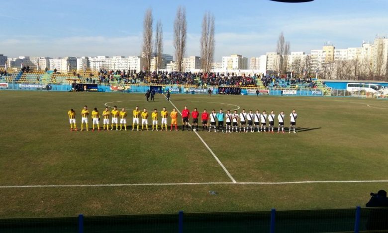 BRAȘOV. K.O. în minutul 86. „Stegarii” au încheiat anul cu o evoluție modestă pe terenul liderei. Lupta pentru promovare continuă în 2017 1 juvbra2.jpg