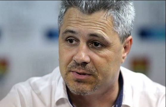 Marius Șumudică: „ Ar fi a noua minune a lumii dacă ne-am califica în primăvara europeană” 1 marius_2.jpg