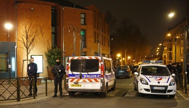 ALERTĂ ÎN BELGIA. Dispozitiv exploziv, neutralizat la Bruxelles 1 police_6.jpg