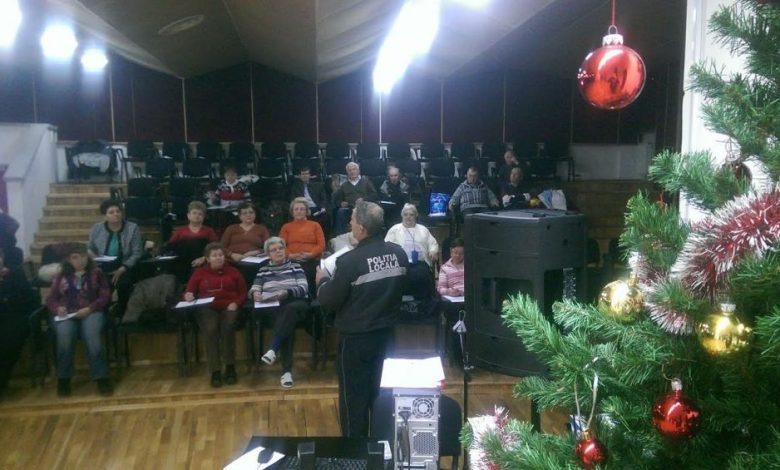 BRAŞOV. Colaborare între DSS şi Poliţia Locală, în sprijinul vârstnicilor 1 politia-si-varstnicii.jpg