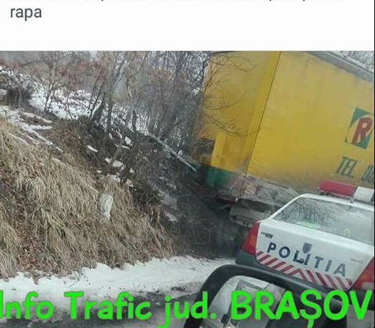 BRAŞOV. Un TIR blocat încurcă circulaţia între Întorsura Buzăului şi Teliu (FOTO) 1 tirteliu.png