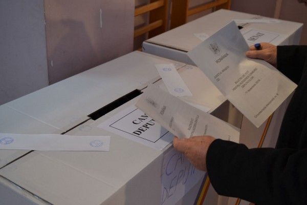 ALEGERI 2016. Rezultate după numărarea a 99,82% din voturi 1 votareparlam.jpg