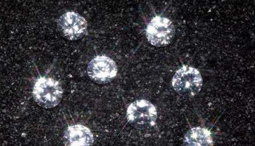 DUPĂ 12 ANI. Arestări într-un celebru caz de furt de diamante!!! 1 bijuterii_4.jpg