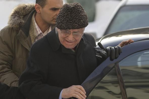 iliescu_2.jpg