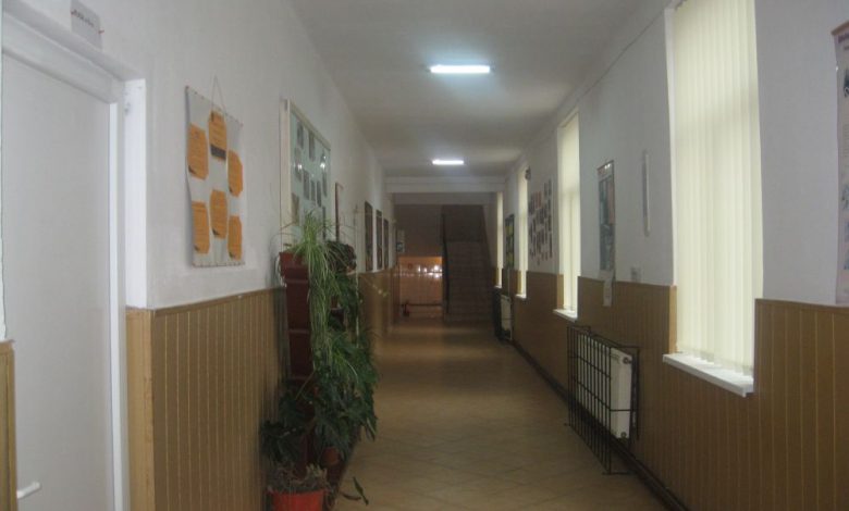 CORONAVIRUS BRAȘOV. Altă școală din municipiu intră în „scenariul roșu” 1 img-3546_2.jpg