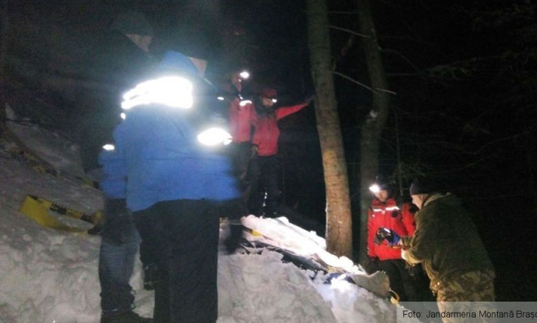BRAȘOV. A fost descoperit un cadavru în zăpadă, la 7 Scări. FOTO 1 interventie.jpg