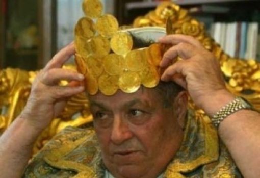 A murit Iulian Rădulescu, autointitulatul împărat al romilor 1 iulian.jpg