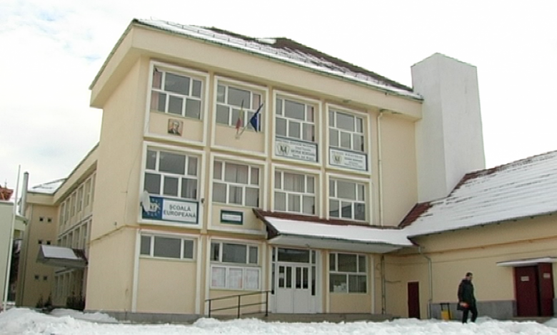 moroianu.png