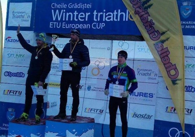 WINTER TRIATHLON. Braşovean în ascensiune!!! 1 palici.jpg