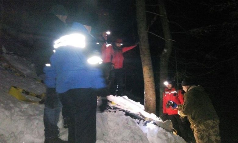 Update. BRAȘOV. Ce căuta pe munte, în zi cu cod galben de viscol, tânărul găsit mort în Prăpastia Urșilor? 1 salvamontisti_5.jpg