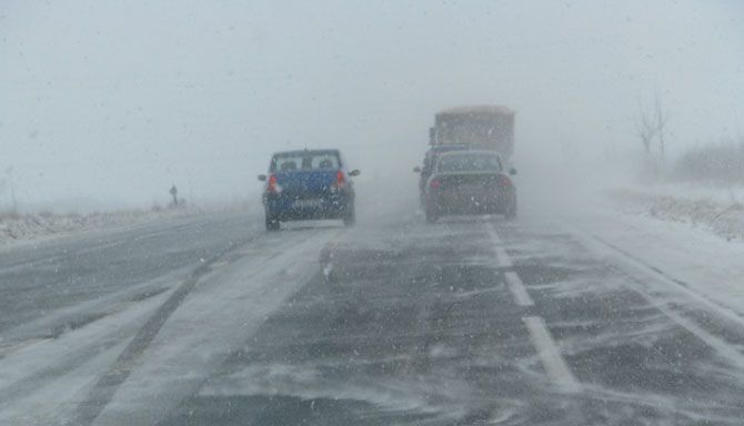 BRAŞOV. Restricţie de tonaj pe DN 1A Braşov - Ploieşti, din cauza viscolului 1 viscol_3.jpg