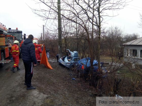 Accident grav pe DN 1! A fost solicitat elicopterul SMURD (FOTO) 1 accident romanesti 4_231818.jpg