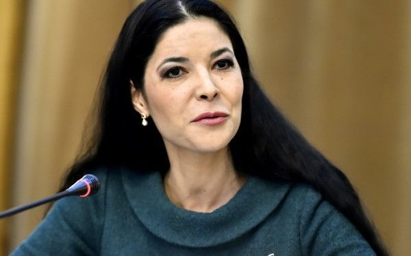 Ana Birchall este oficial ministru interimar al Justiției. Președintele Klaus Iohannis a semnat decretul de numire 1 anabirchall.jpg