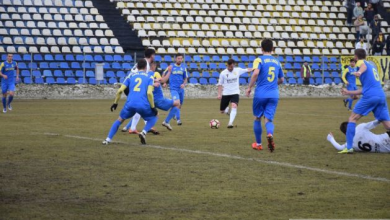 BRAȘOV. LIVETEXT. „Stegarii” au pierdut cu Satu Mare și șansele de promovare sunt tot mai mici 5 fotbalFCBrasovolimpiasatumare10_231803.JPG