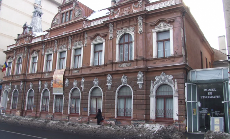 BRAȘOV. Galerii comerciale transformate în muzee 1 muzeeartaetno_2.png