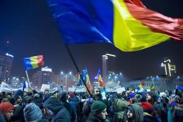 protesteromania.jpg