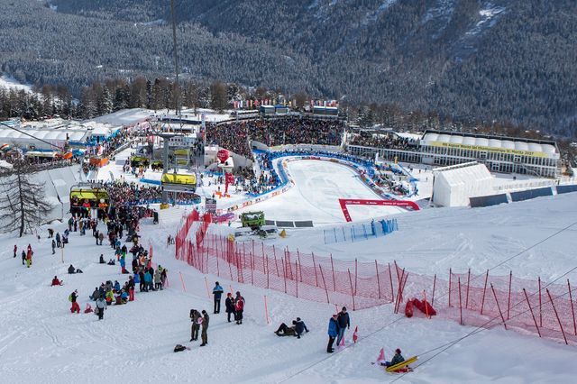 „SUPER-DUMINICĂ” la Mondialele de schi alpin!!! 1 stmoritz_2.jpg