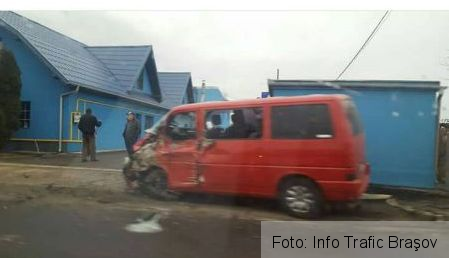 BRAŞOV. Accident cu două victime, pe Calea Feldioarei 1 accidentcaleafeldioarei2.jpg