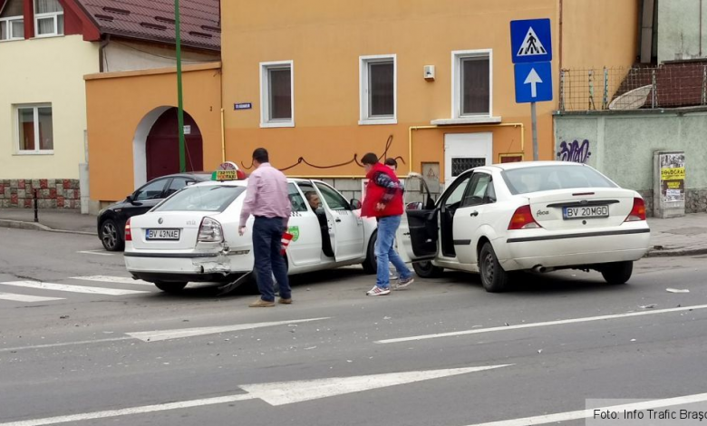 BRAŞOV. Accident pe Iuliu Maniu, provocat de un şofer băut (FOTO) 1 accidentiuliumaniu.jpg