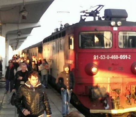 UPDATE. GREVĂ LA CFR. În unele regionale, activitatea a fost reluată!!! La Brașov, încă nu!!! 1 cfr_7.jpg