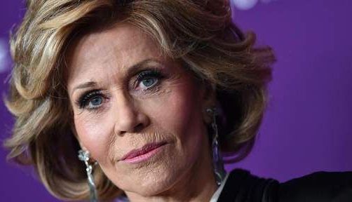 Jane Fonda a fost VIOLATĂ în copilărie!!! 1 fonda.jpg