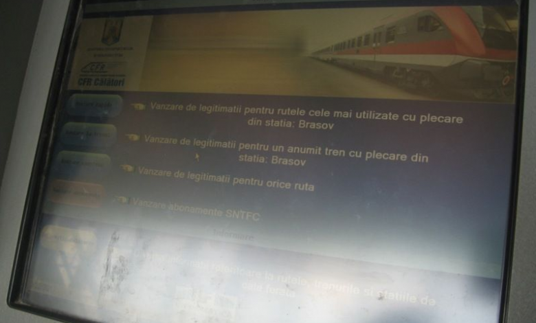 CFR Călători le cere studenților să-și ia bilet de tren 1 img-0647.jpg