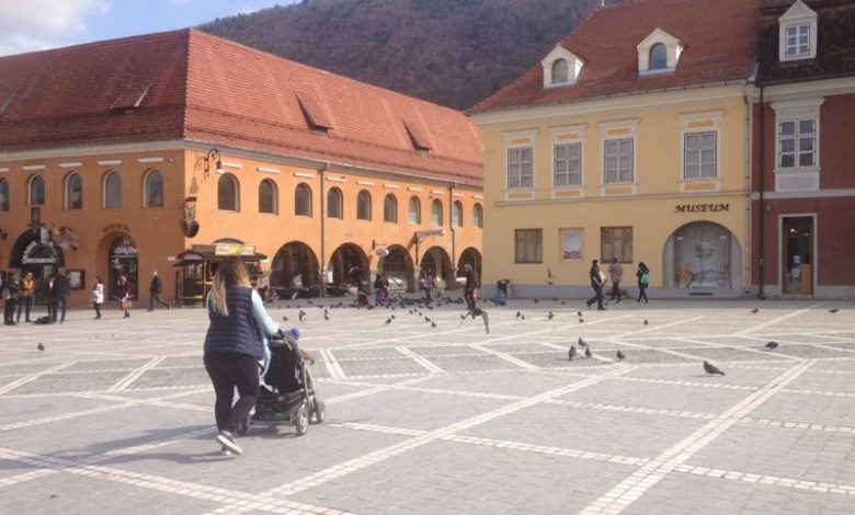 A muncit în Spania, a plătit în România, nu primește nimic 3 mamasicopil_3.jpg