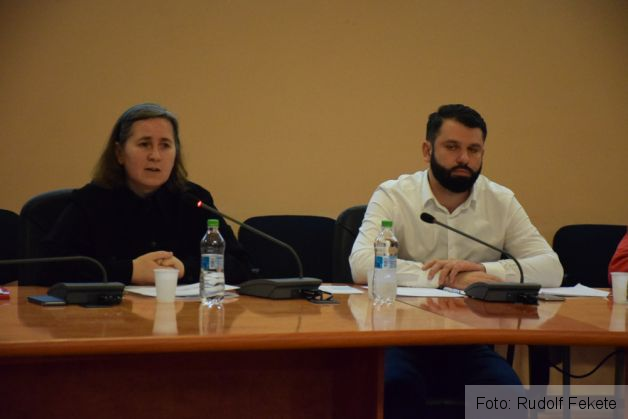 mihaicostelmarianatopoliceanu1_232753.JPG