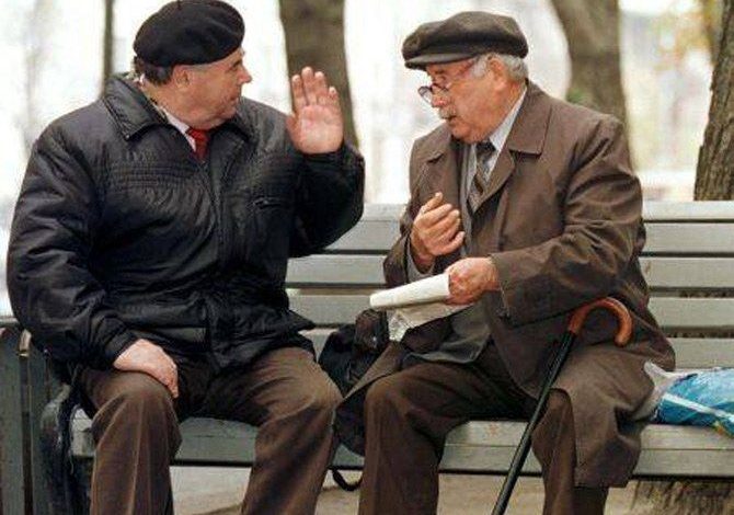 În aproape jumătate din țară, numărul pensionarilor îl depășește pe cel al angajaților 3 pensionari-.jpg