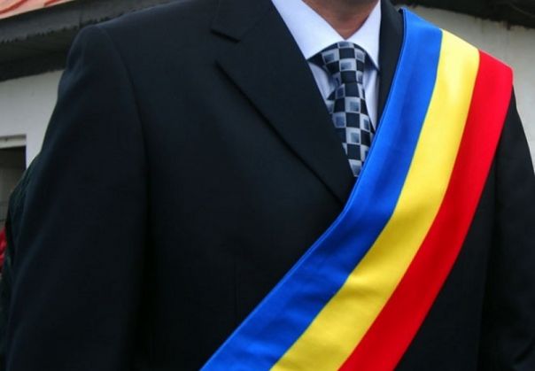 primar_232136.jpg
